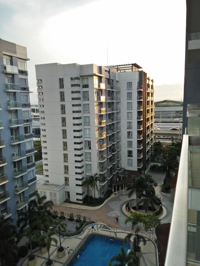 One Palm Tree Villas Manila Kültér fotó